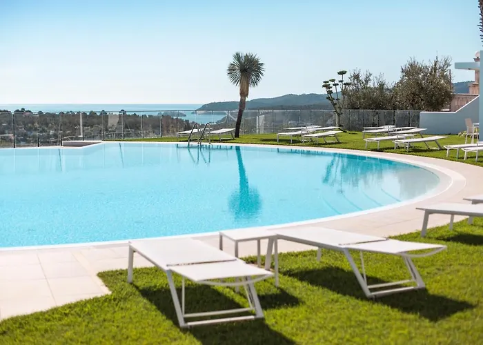 Coppitella, & Apart-hotel 4*